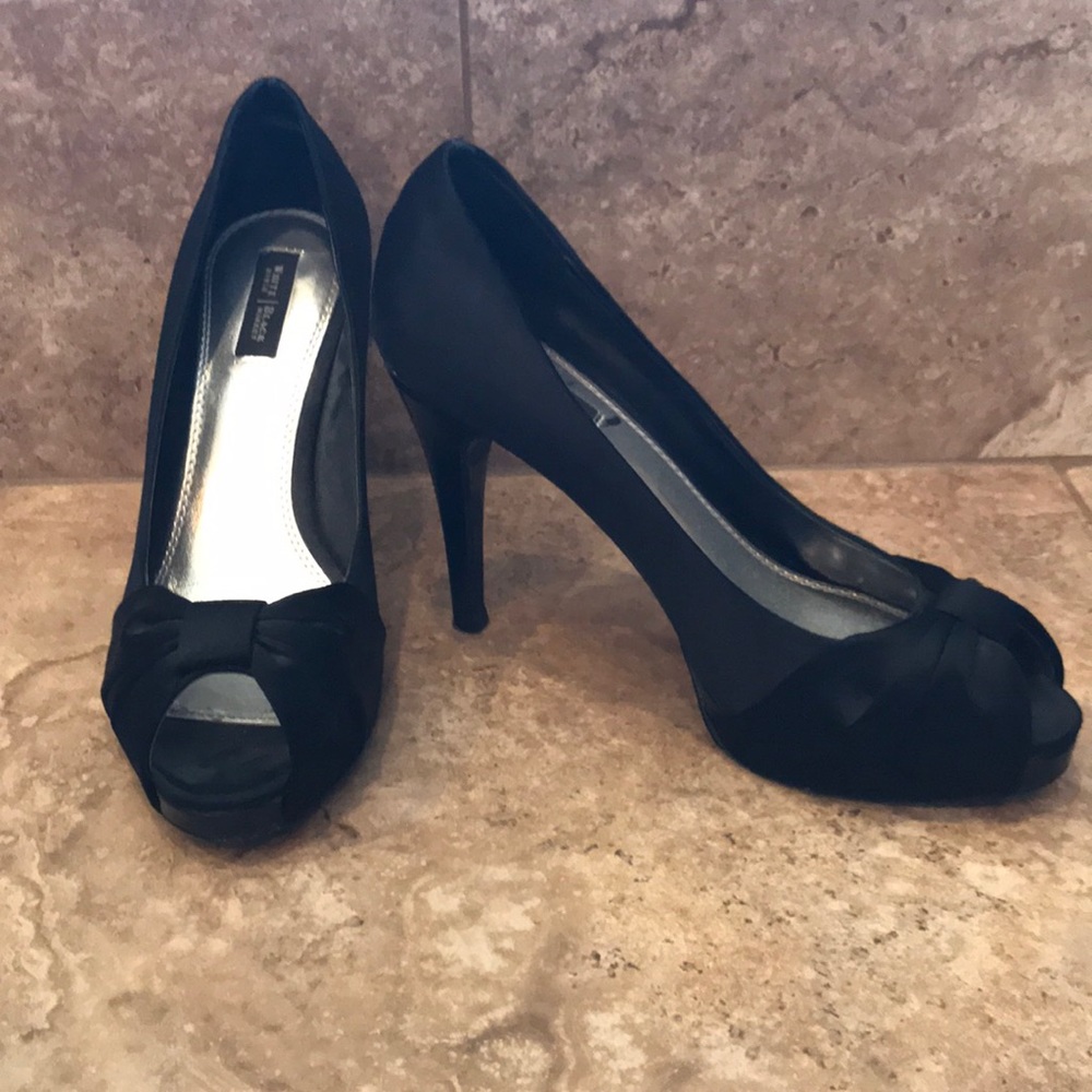 WHBM Black Size 8 Satin Heels